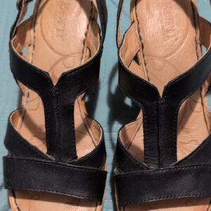 BORN Elegant Black Leather Sandals for Women